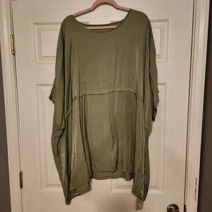 Green Oversized Boxy Tunic Top